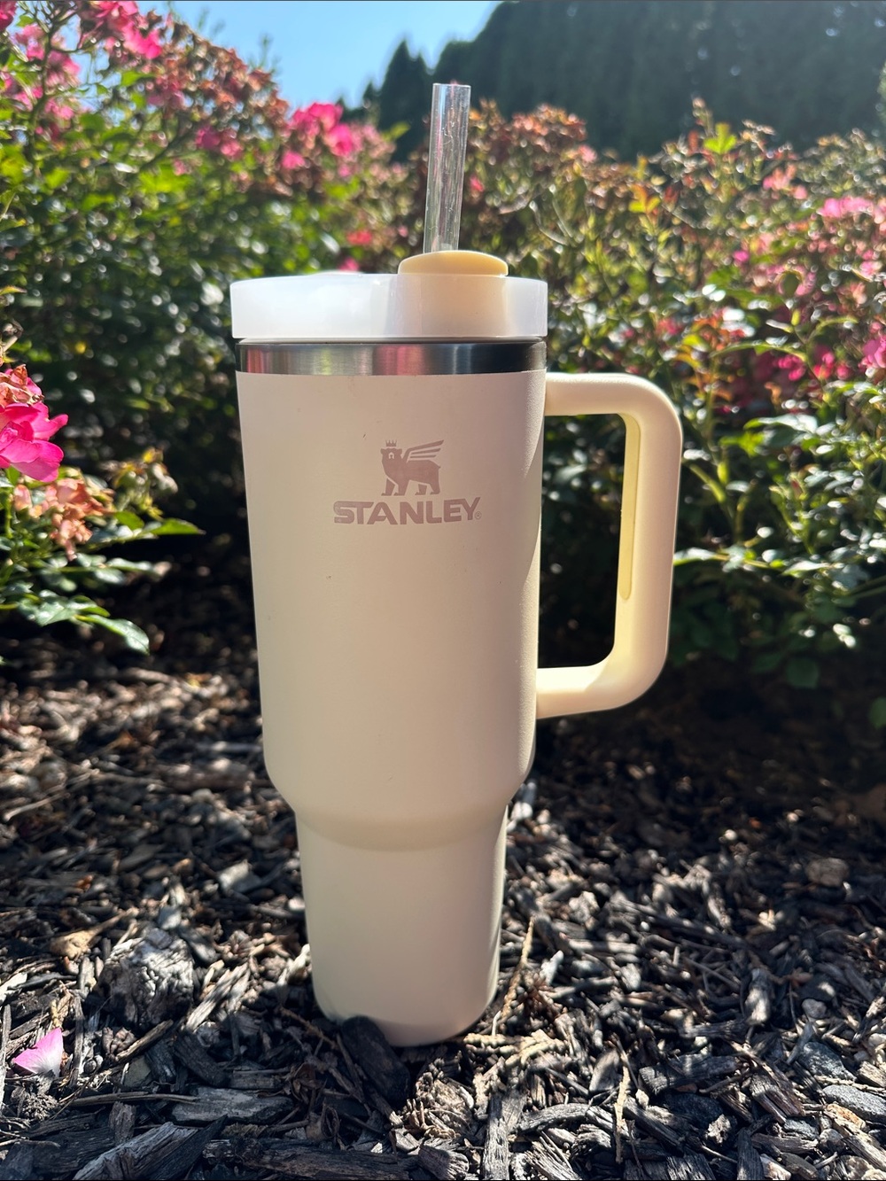 Stanley Cream Insulated Tumbler with Handle and Straw